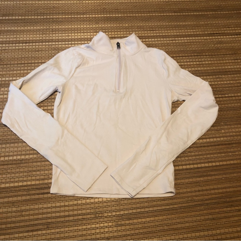 Hollister turtle neck long sleeve shirt size S